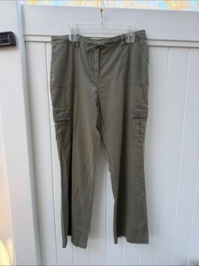New York & Company Olive Utility Linen Blend Boot-Cut Cargo Pants Size 14